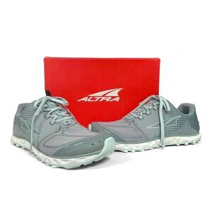 Altra Women’s Superior 4.5 Trail Running Shoe Sz 10.5 Light Blue Sneakers